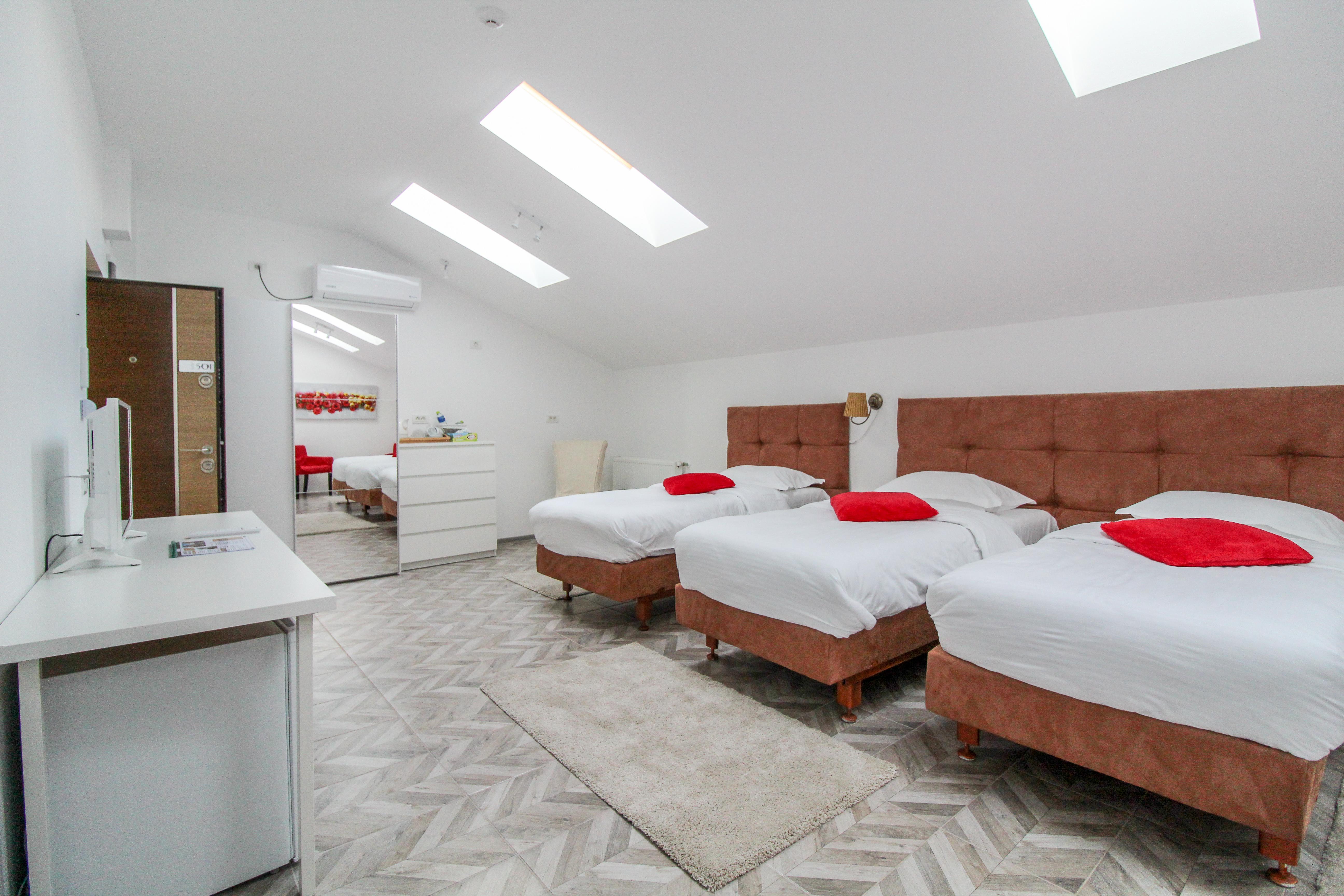 Hotel La Casa Centrale Boekarest Buitenkant foto