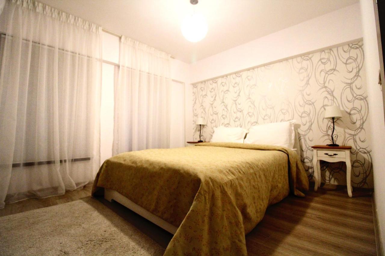 Hotel La Casa Centrale Boekarest Buitenkant foto